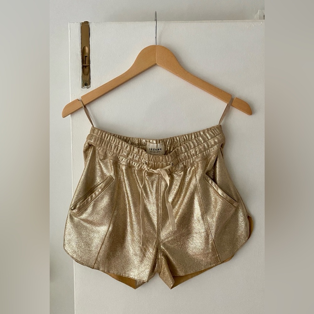 Sezane leather Kurt Short Doré. - Size 36 in gold